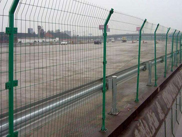公路护栏网 