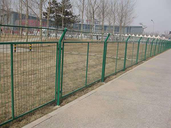 公路护栏网 